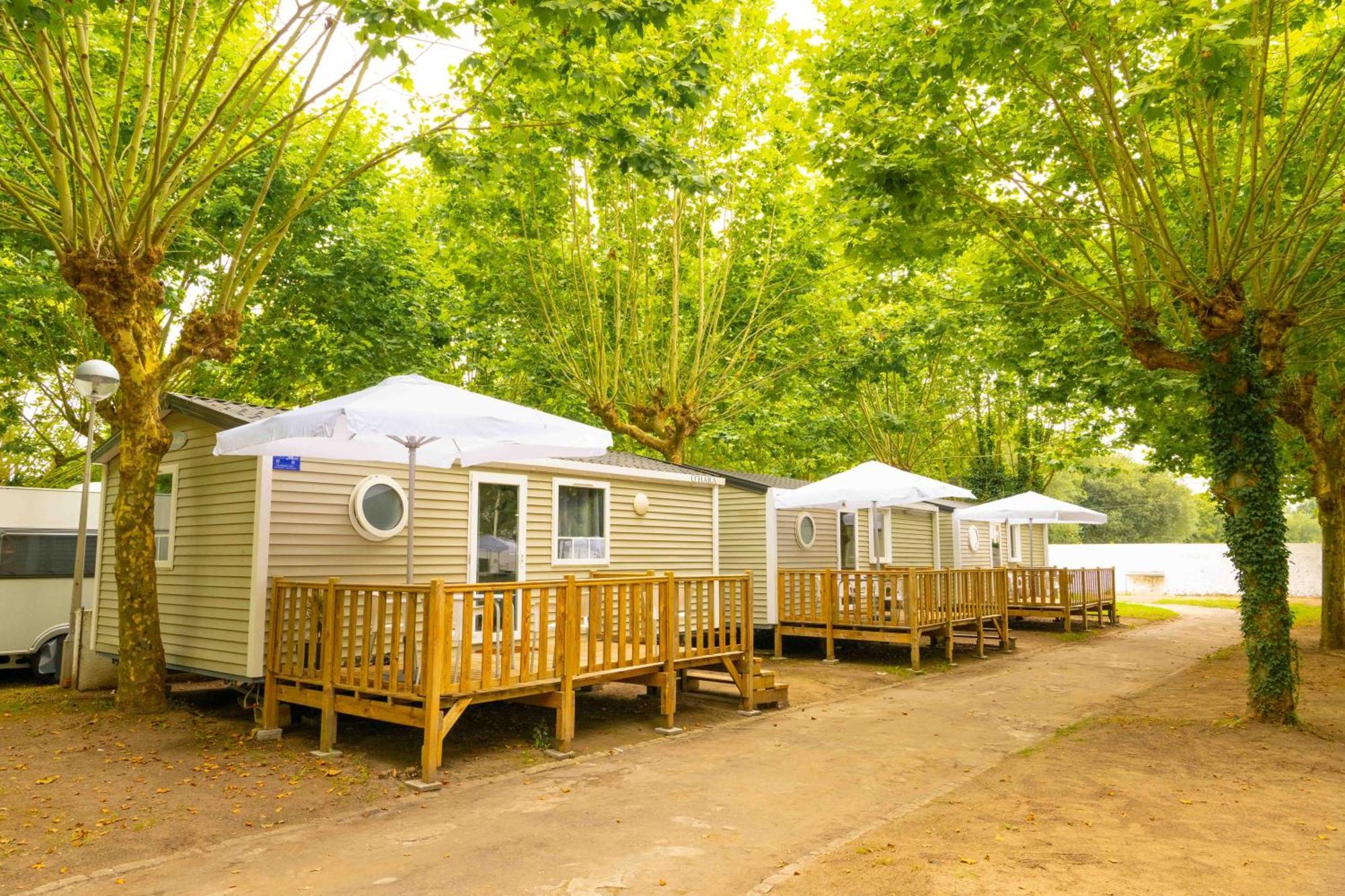 Alojamiento - Bungalows En El Centro De Laredo A 200 M De La Playa 外观 照片